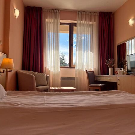 Hotel Orpheus - Casino And Spa Pamporovo Exterior photo