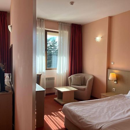 Hotel Orpheus - Casino And Spa Pamporovo Exterior photo