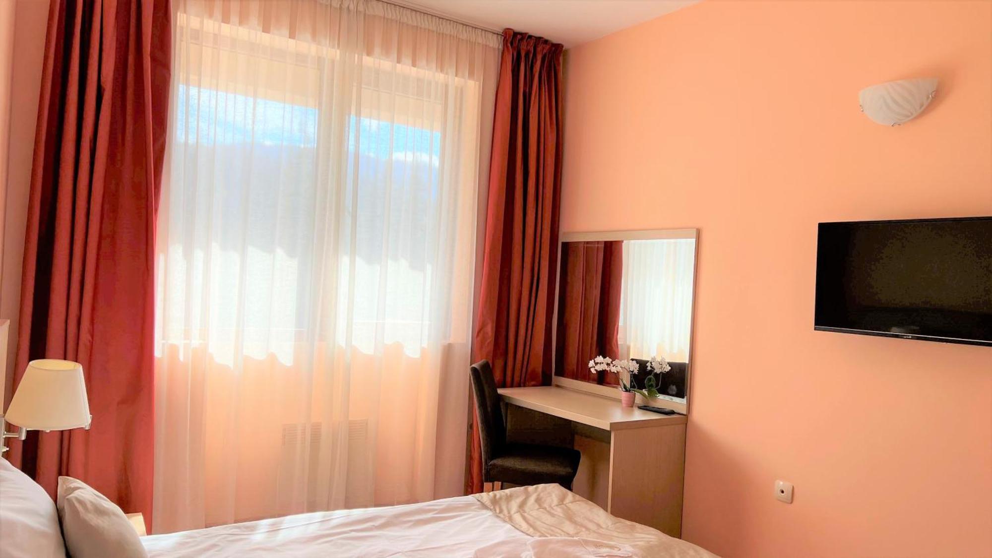 Hotel Orpheus - Casino And Spa Pamporovo Room photo