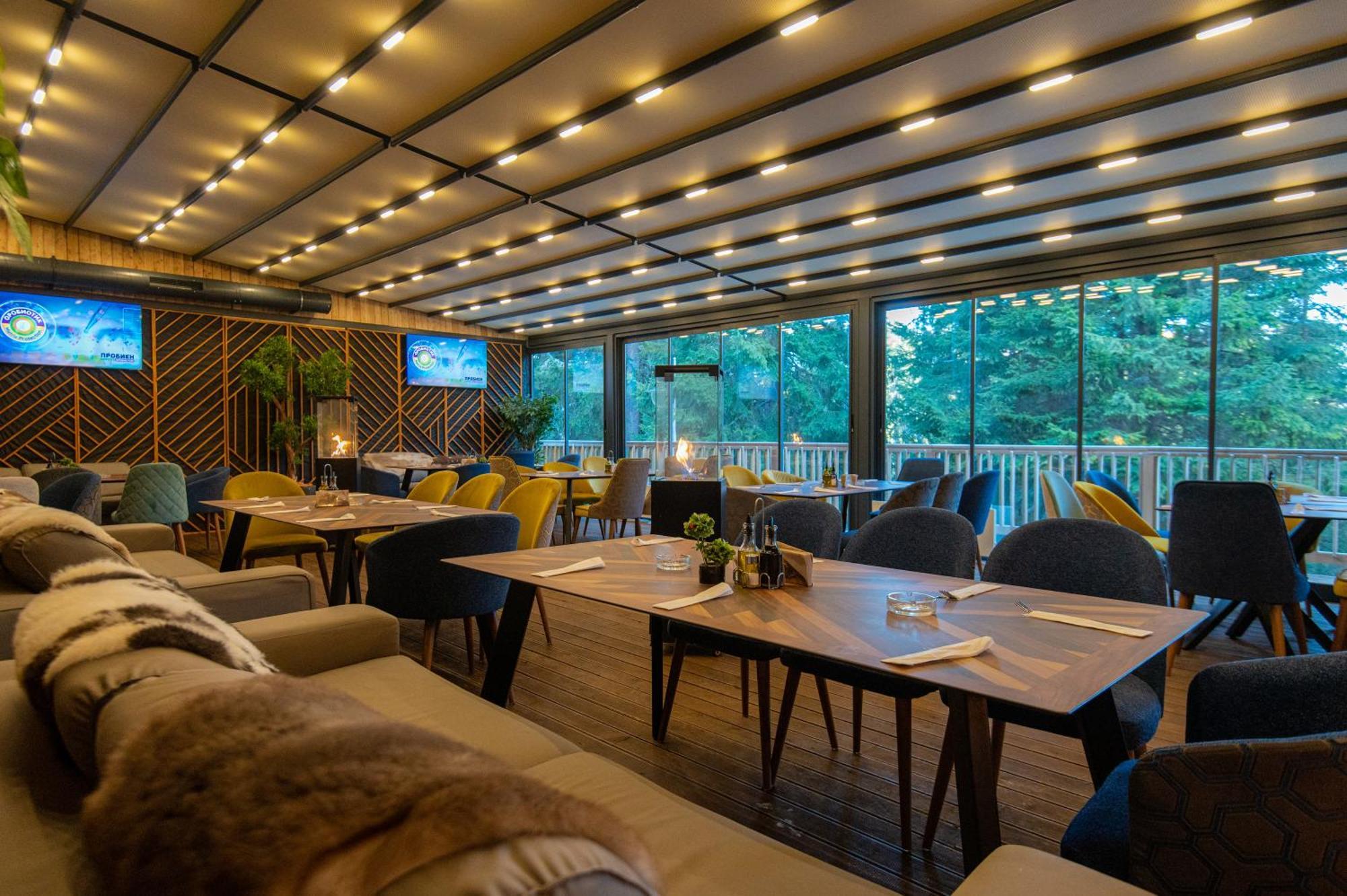 Hotel Orpheus - Casino And Spa Pamporovo Exterior photo