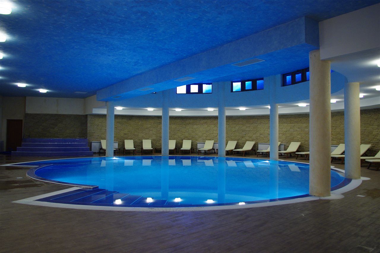 Hotel Orpheus - Casino And Spa Pamporovo Exterior photo